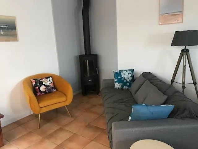 Grande Maison Avec Patio Proche Et Centre Сasa de vacaciones Arcachón