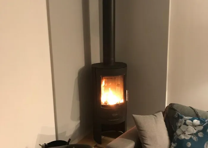 Сasa de vacaciones Grande Maison Avec Patio Proche Et Centre *